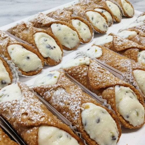 Cannolo alla ricotta